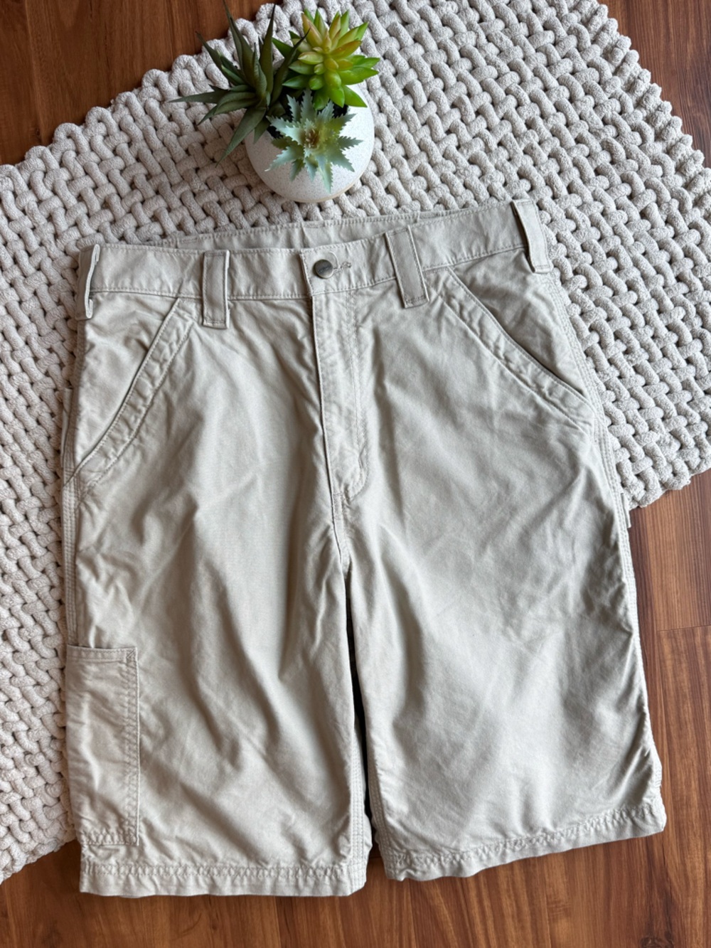 Carhartt | Men’s Canvas Utility Shorts B147 10” Tan | 32